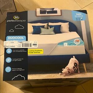 Serta Perfect Sleeper Twin Mattress Cover - White